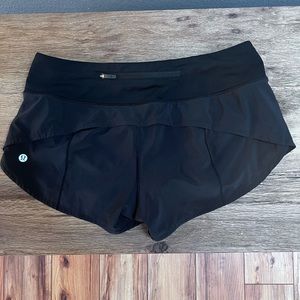 Lululemon speed up short